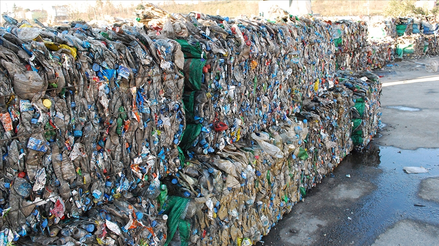 Plastic waste imports
